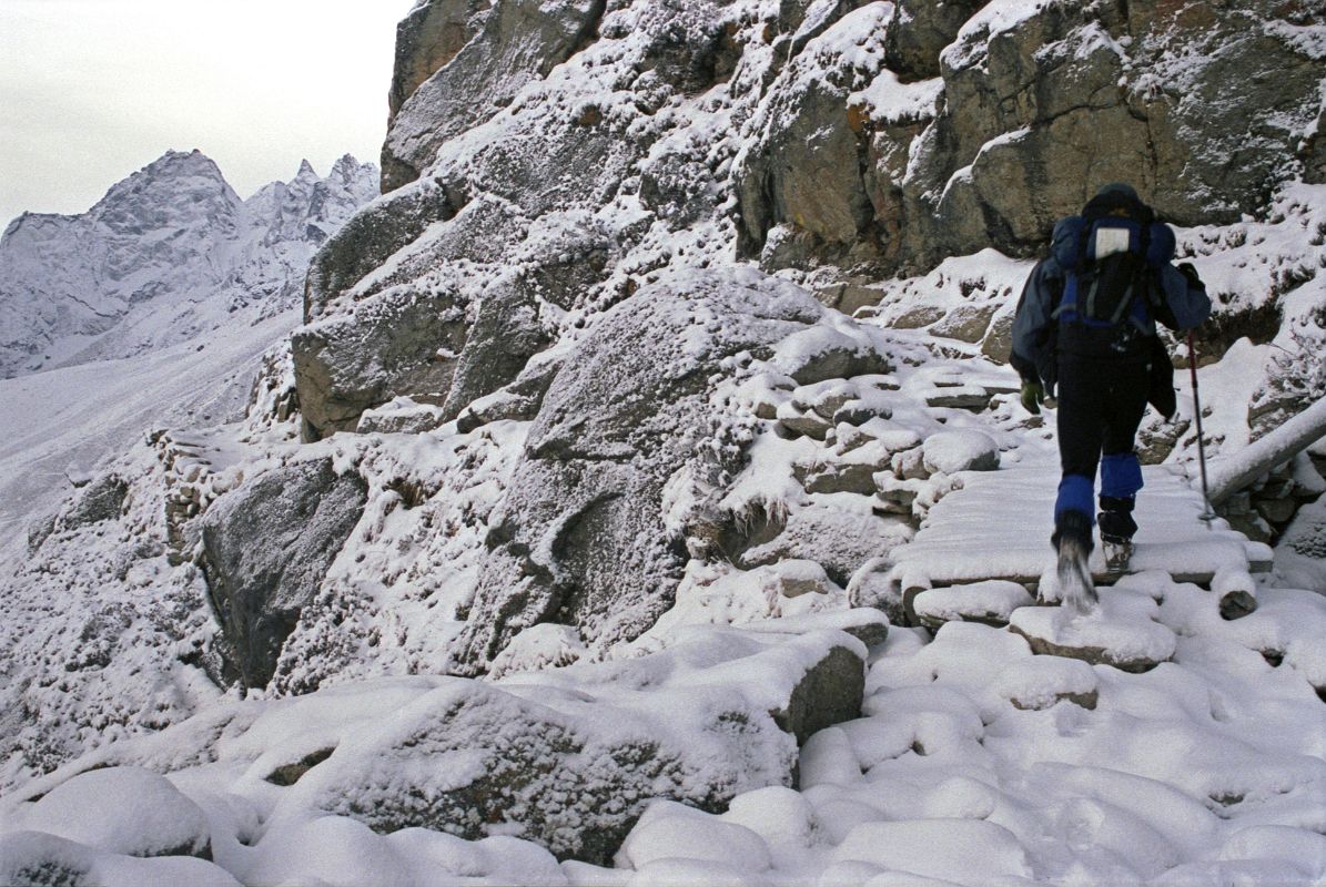 17 Jerome Ryan Trekking Out Of Gokyo After A Snowfall